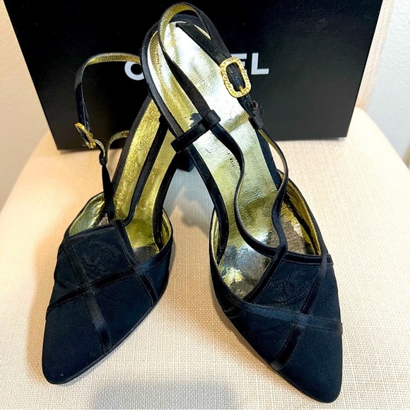 CHANEL Shoes - Chanel CC Logo Vintage Black Satin Cap Toe Slingback Heels Pumps Leather Size 8